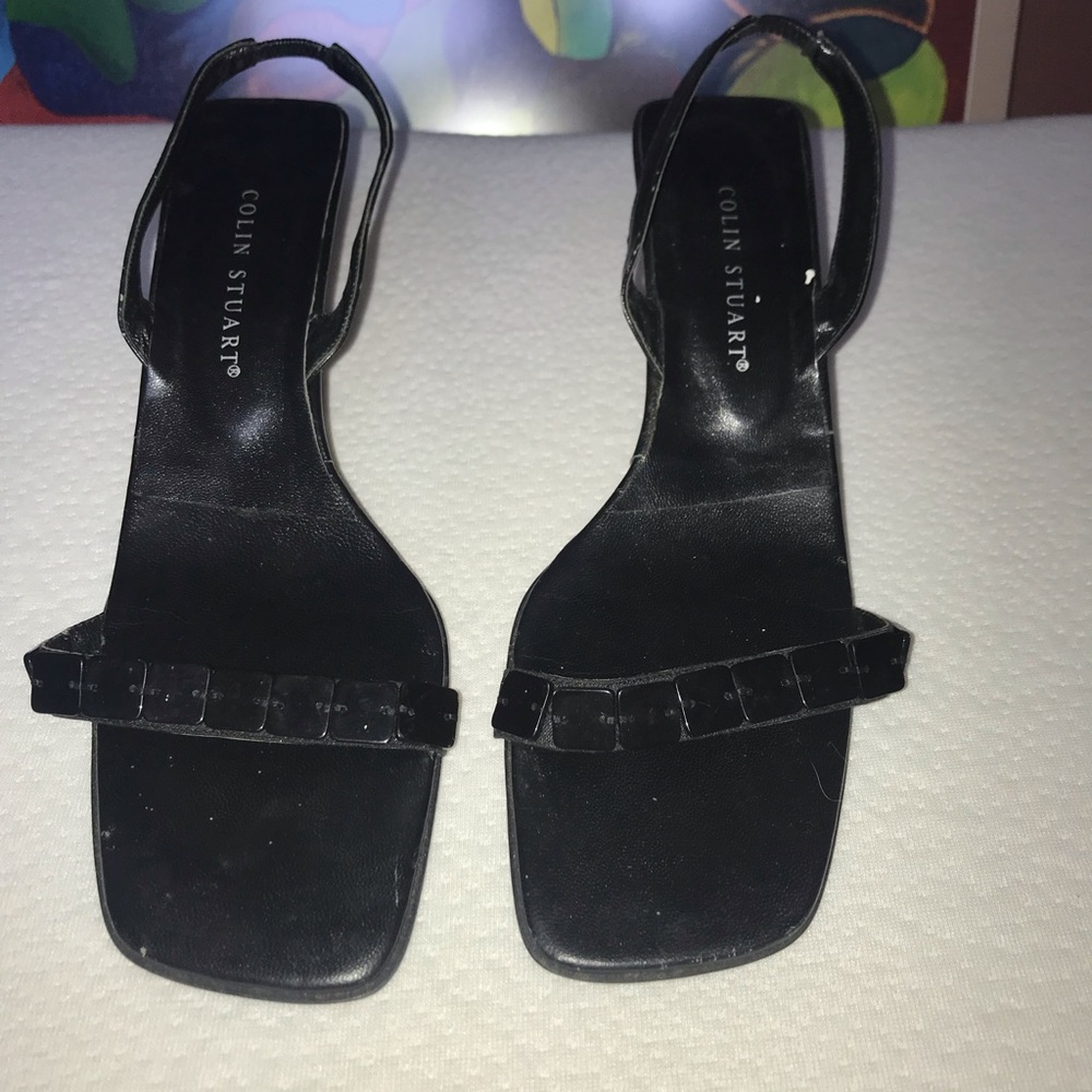 Pumps - Picture 2 of 4